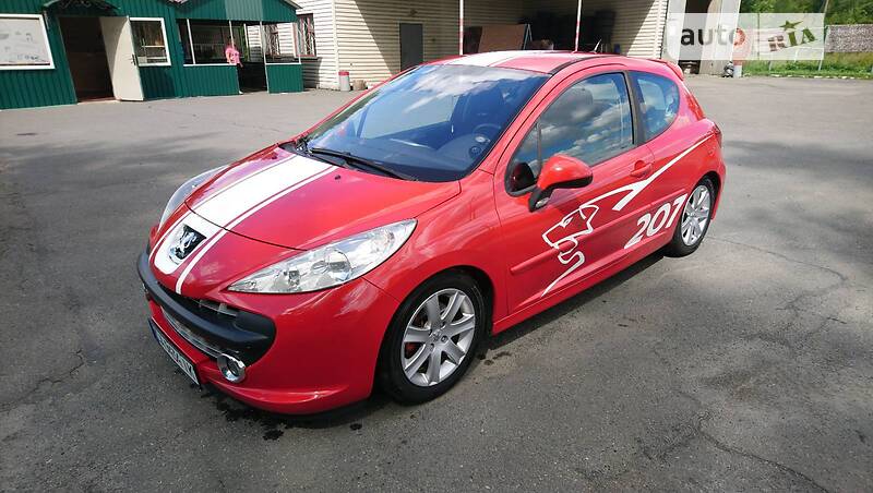 Купе Peugeot 207 2007 в Звенигородці