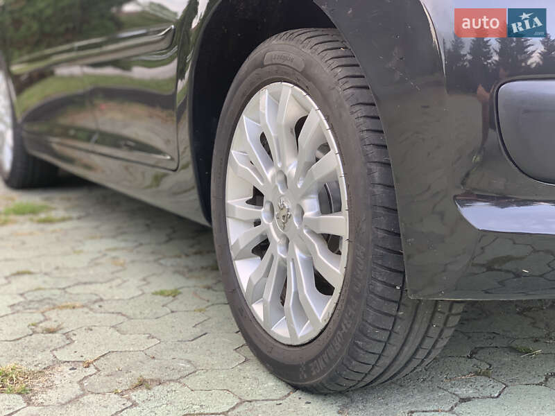 Хэтчбек Peugeot 207 2008 в Дубно фото 21 Хэтчбек Peugeot 207 2008 в Дубно