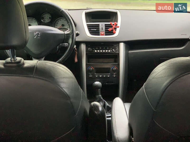 Хэтчбек Peugeot 207 2008 в Дубно фото 33 Хэтчбек Peugeot 207 2008 в Дубно