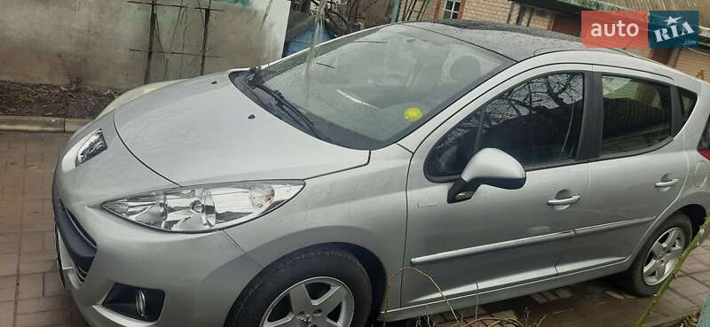 Универсал Peugeot 207 2010 в Броварах фото 5 Универсал Peugeot 207 2010 в Броварах