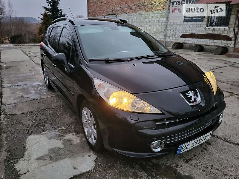 Универсал Peugeot 207 2008 в Львове