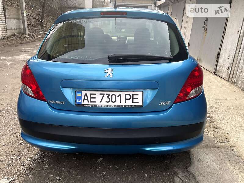 Хэтчбек Peugeot 207 2012 в Днепре