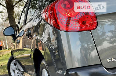 Універсал Peugeot 207 2011 в 