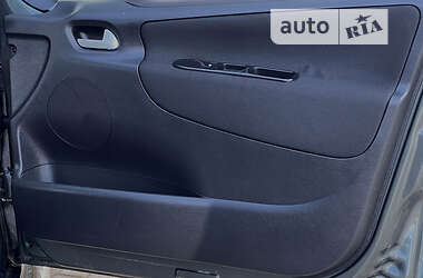 Універсал Peugeot 207 2011 в 