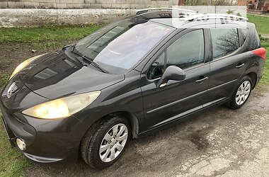 Універсал Peugeot 207 2008 в Узині