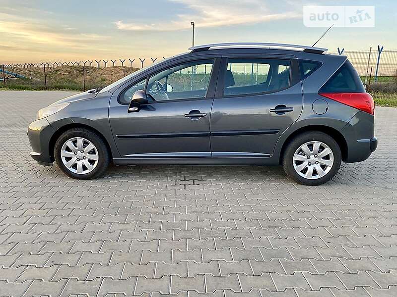 Универсал Peugeot 207 2007 в Одессе
