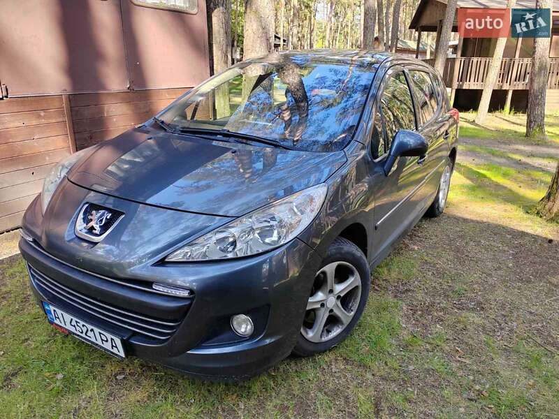 Універсал Peugeot 207 2009 в Києві