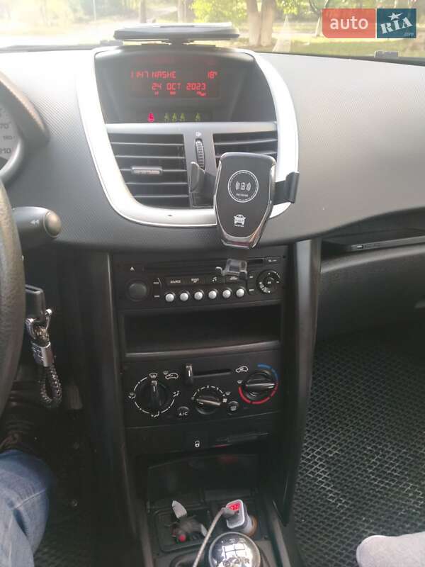 Універсал Peugeot 207 2007 в Здолбуніві