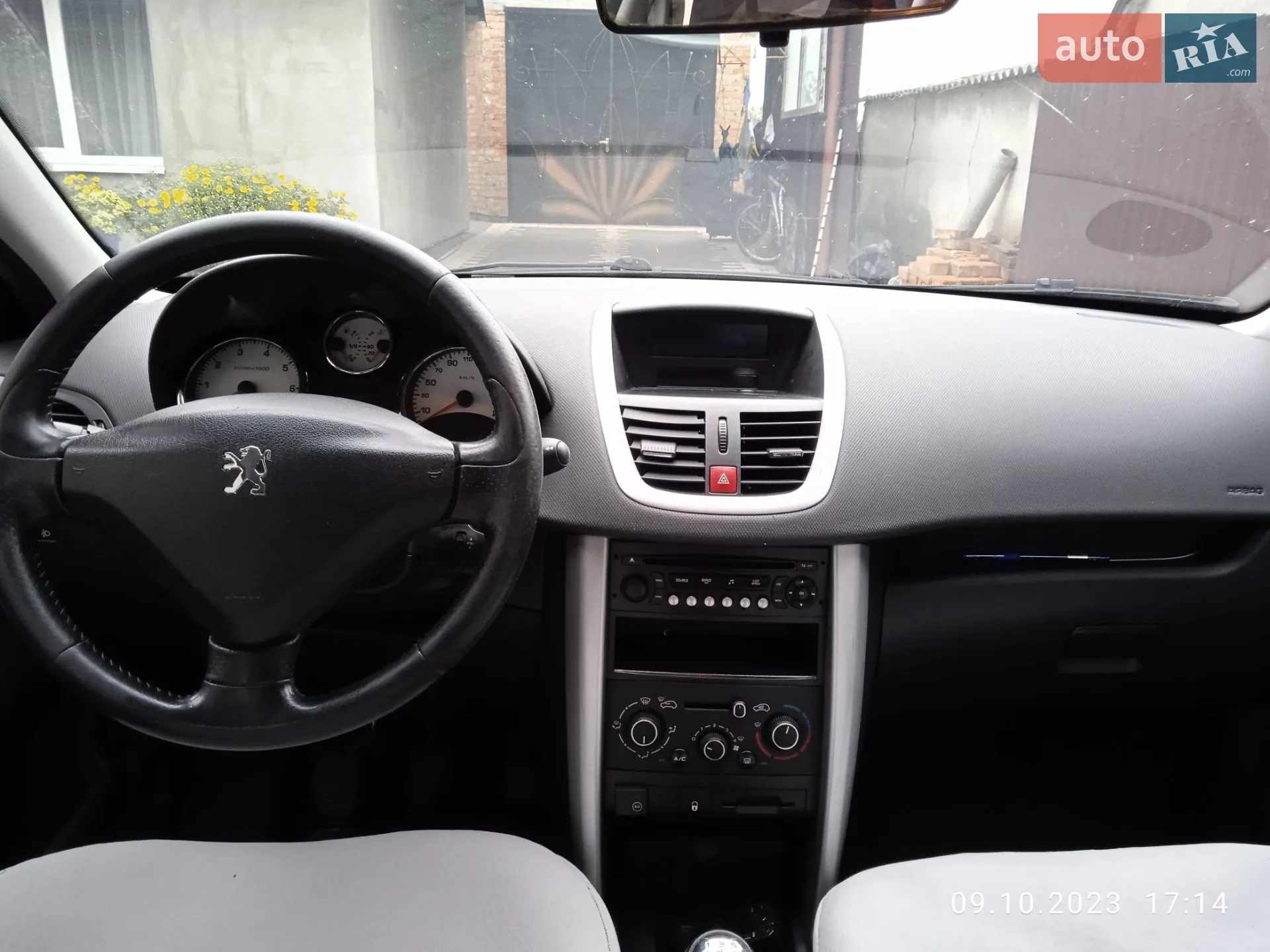 2011 Peugeot 207 - мініатюра 11