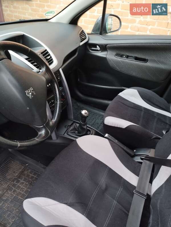 Універсал Peugeot 207 2008 в Козятині