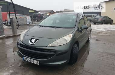 Хэтчбек Peugeot 207 2007 в Луцке