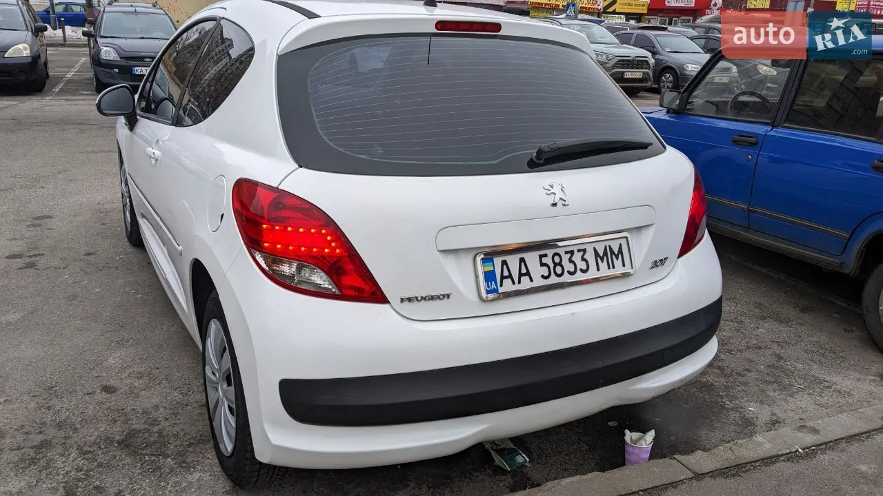 2010 Peugeot 207 - мініатюра 15