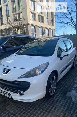 Хэтчбек Peugeot 207 2009 в Львове