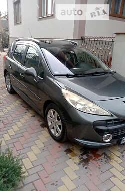 Універсал Peugeot 207 2007 в Горохові