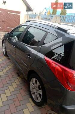 Універсал Peugeot 207 2007 в Горохові