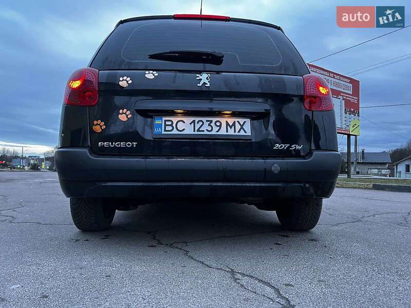 Універсал Peugeot 207 2010 в Дрогобичі