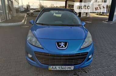 Хэтчбек Peugeot 207 2011 в Киеве