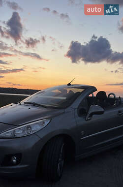 Кабриолет Peugeot 207 2011 в Житомире