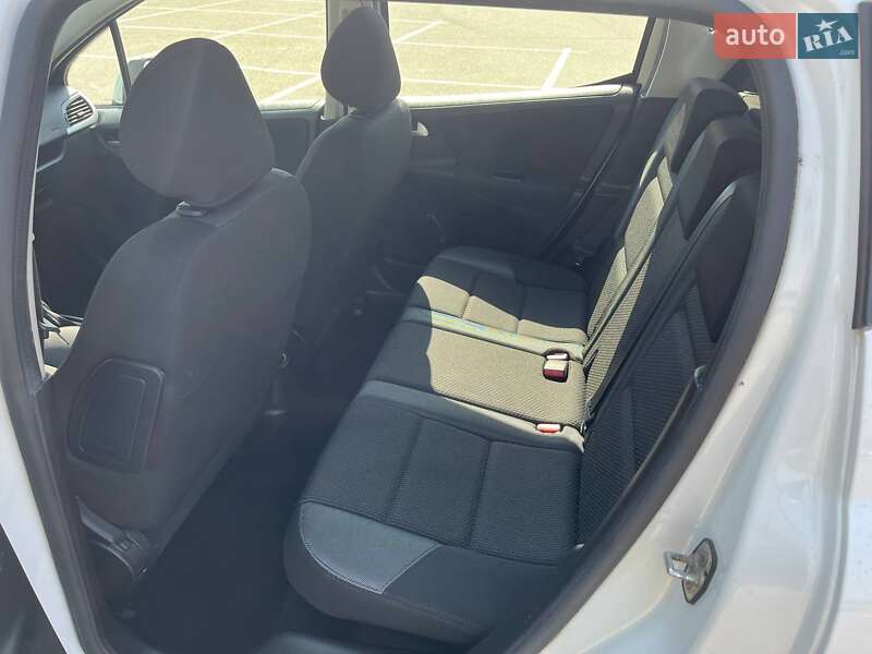 Універсал Peugeot 207 2010 в Вінниці