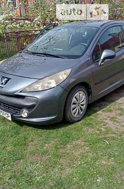 Хэтчбек Peugeot 207 2009 в Галиче