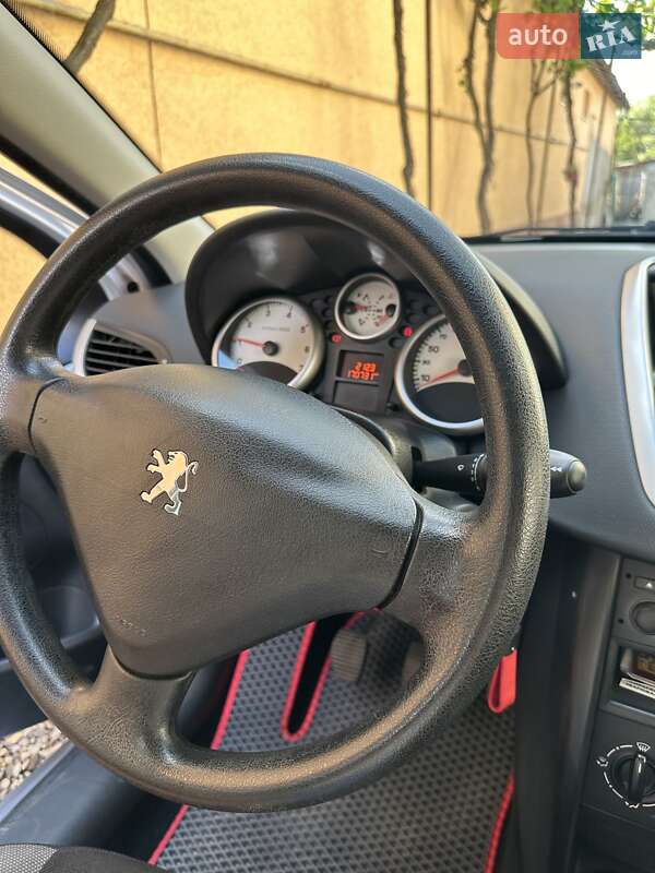 Універсал Peugeot 207 2007 в Ужгороді