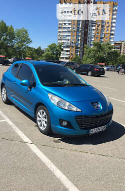 Хэтчбек Peugeot 207 2011 в Киеве