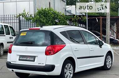 Хэтчбек Peugeot 207 2010 в Николаеве