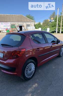 Хэтчбек Peugeot 207 2007 в Вознесенске