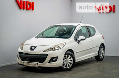 Хэтчбек Peugeot 207 2012 в Киеве