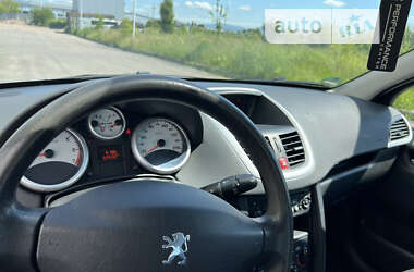 Хэтчбек Peugeot 207 2009 в Хусте