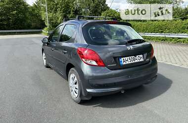 Хетчбек Peugeot 207 2010 в Ірпені