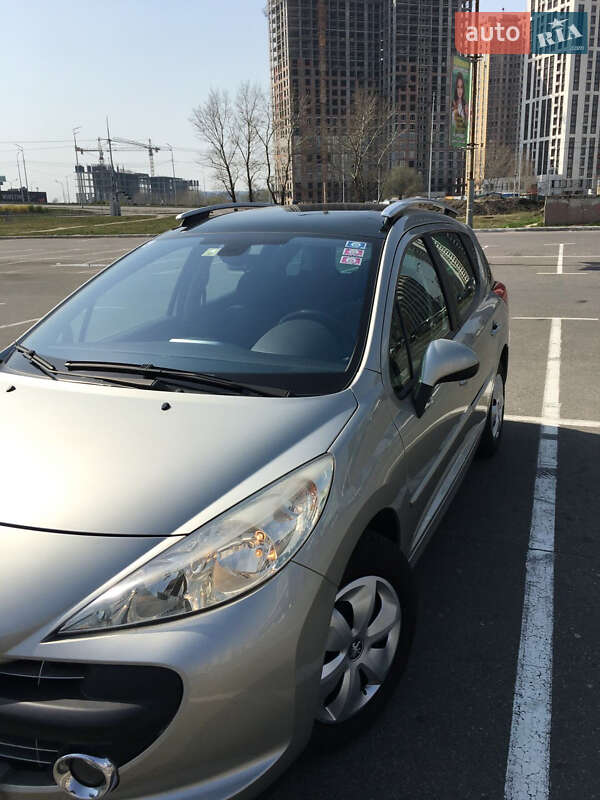 Універсал Peugeot 207 2007 в Києві