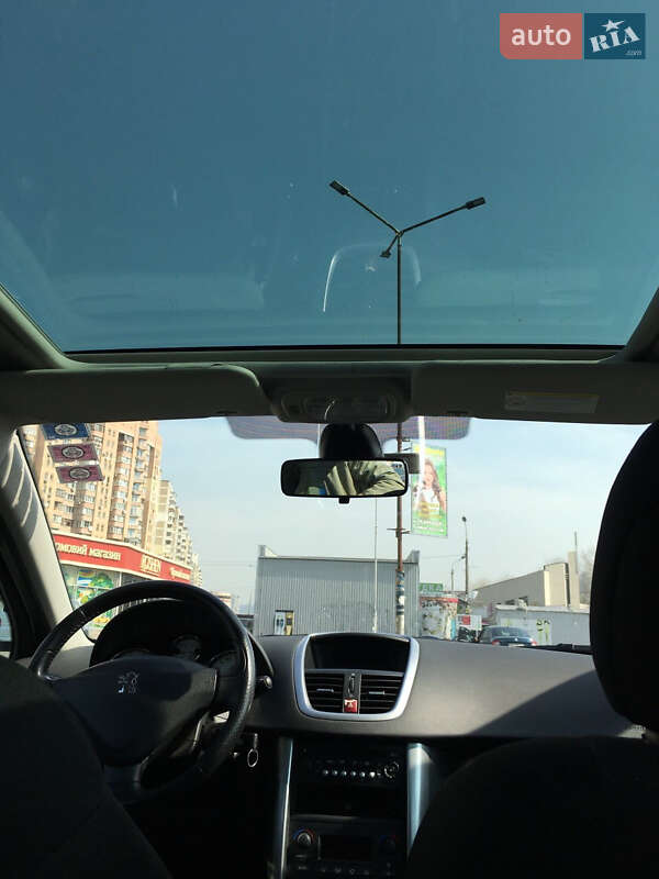 Універсал Peugeot 207 2007 в Києві