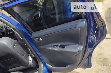 Хэтчбек Peugeot 207 2008 в Новом Роздоле