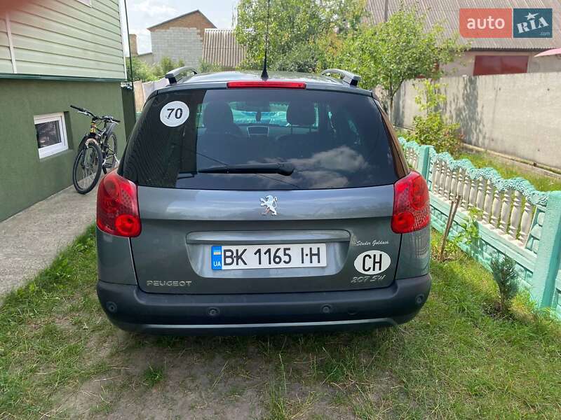 Універсал Peugeot 207 2011 в Костопілі