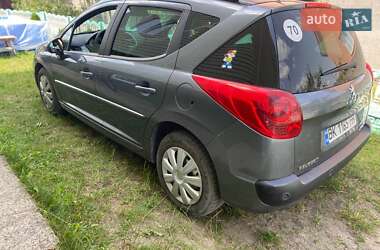 Універсал Peugeot 207 2011 в Костопілі