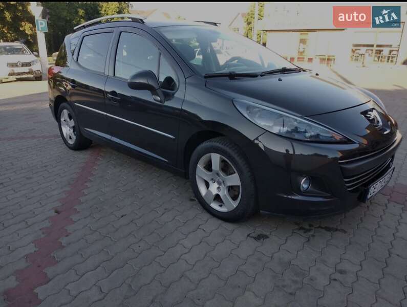 Універсал Peugeot 207 2010 в Чернівцях