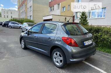 Хэтчбек Peugeot 207 2009 в Киеве