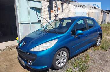 Хетчбек Peugeot 207 2007 в Вараші