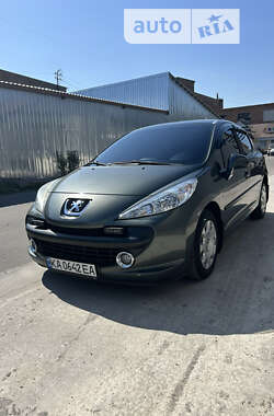 Хетчбек Peugeot 207 2008 в Лубнах