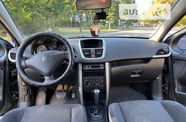 Хэтчбек Peugeot 207 2007 в Умани