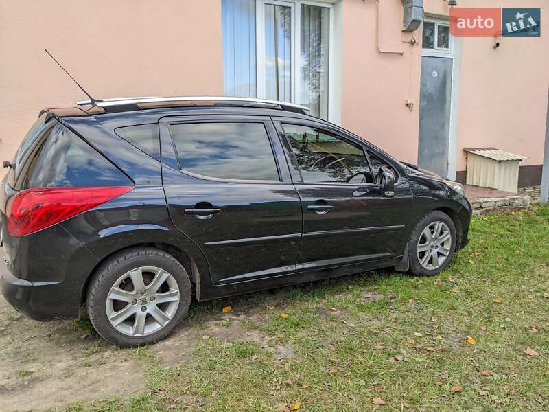 Універсал Peugeot 207 2008 в Городні