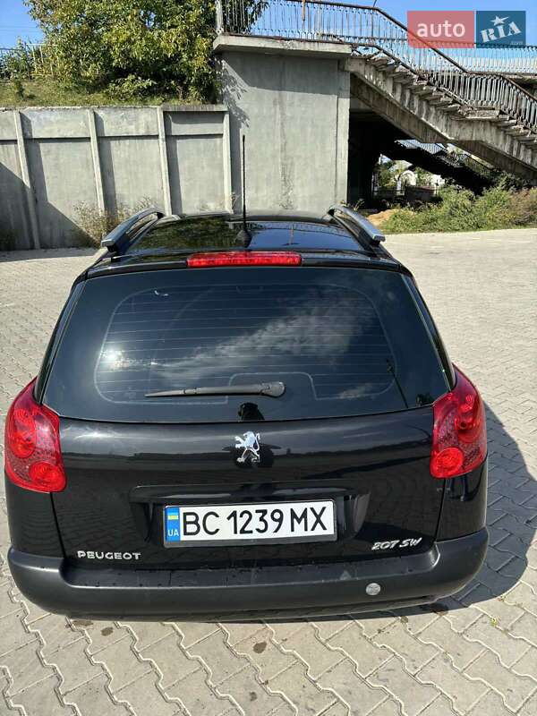 Універсал Peugeot 207 2010 в Дрогобичі