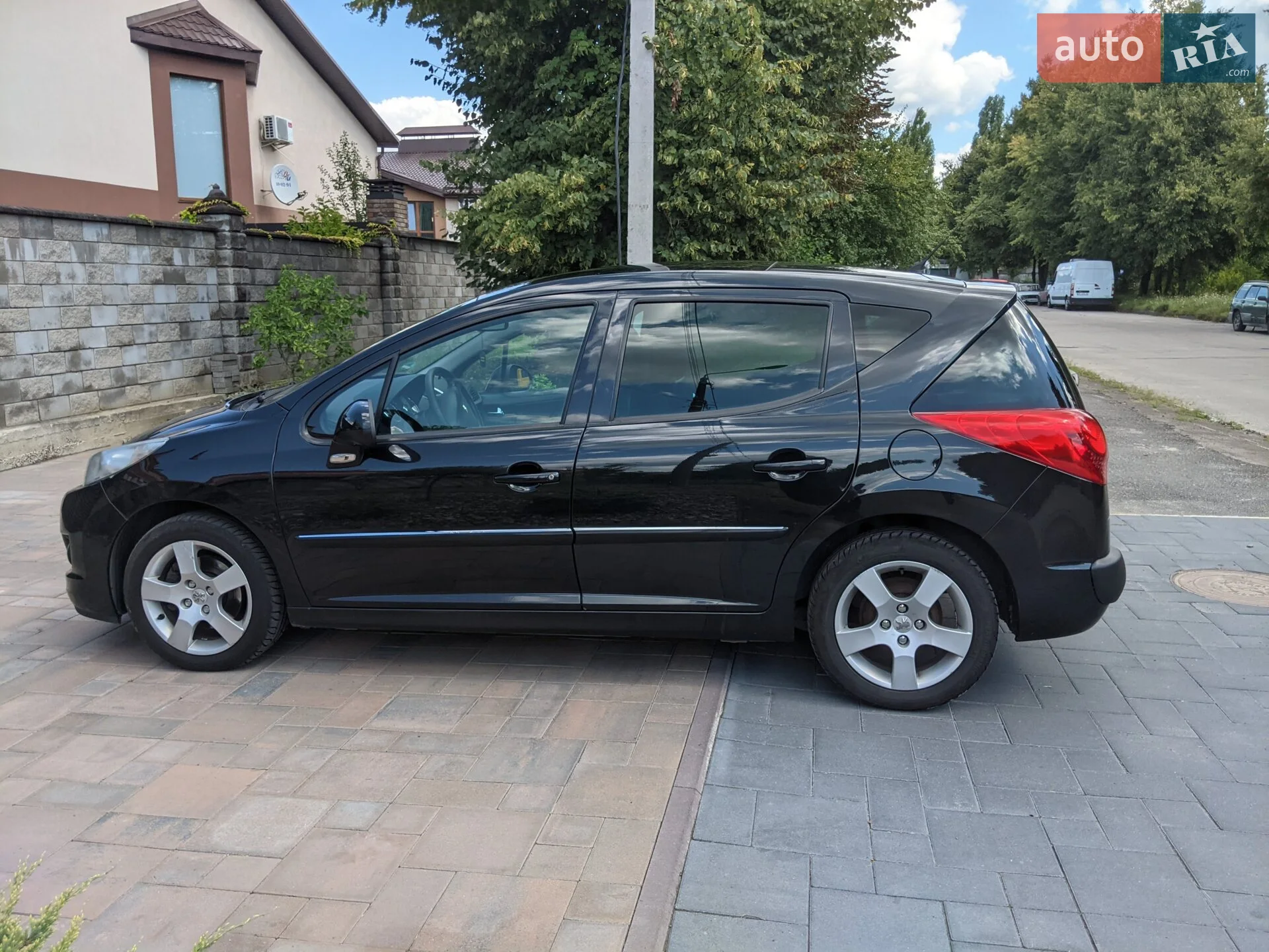 2011 Peugeot 207 - мініатюра 3