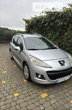 Хетчбек Peugeot 207 2009 в Коломиї