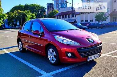 Хетчбек Peugeot 207 2010 в Броварах