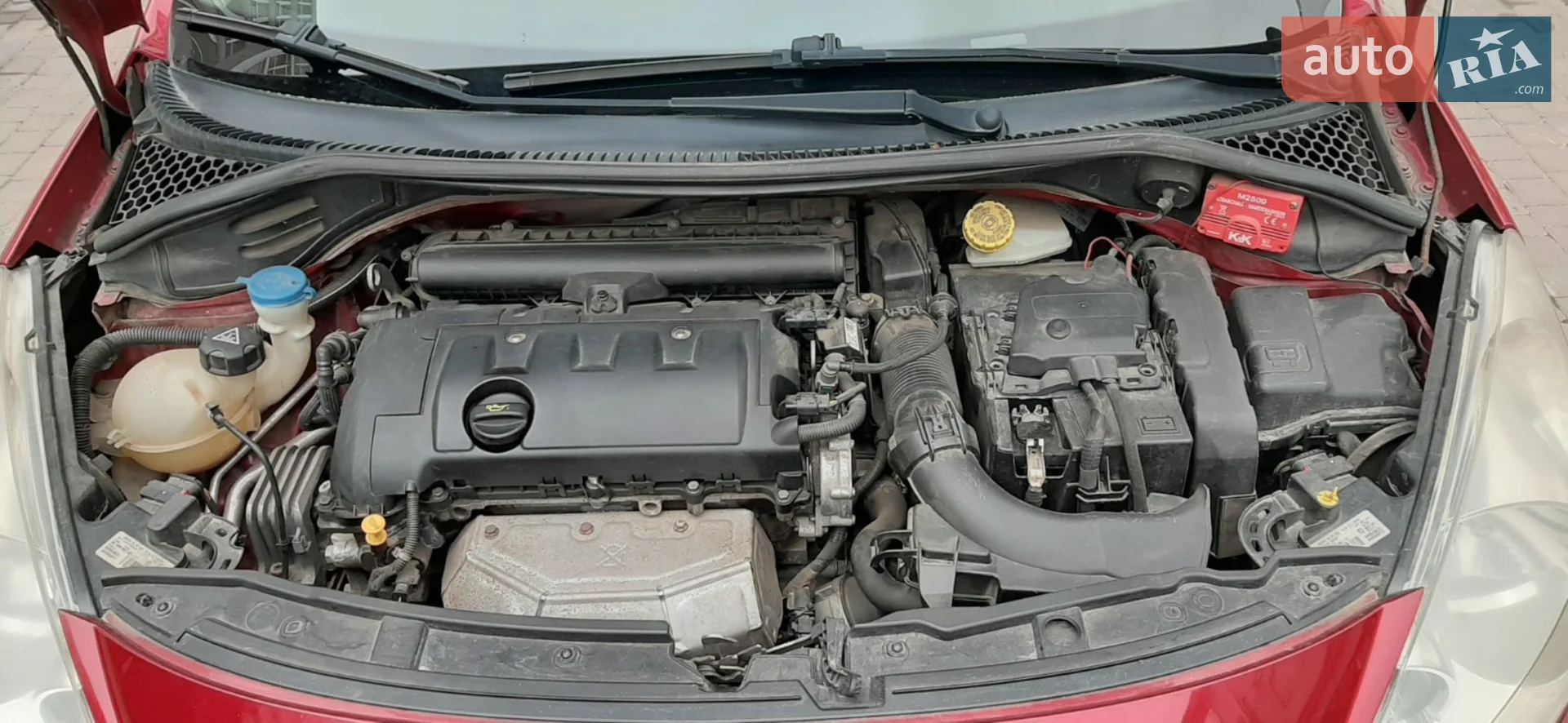 2010 Peugeot 207 - мініатюра 2