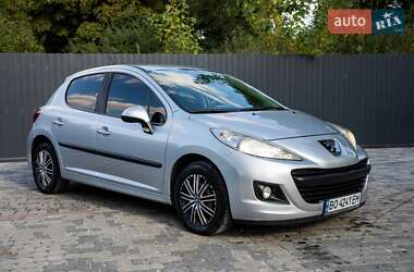 Хэтчбек Peugeot 207 2010 в Тернополе