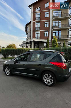 Хэтчбек Peugeot 207 2008 в Червонограде