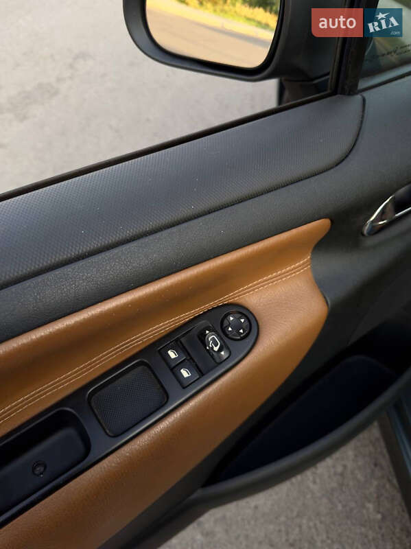 Хэтчбек Peugeot 207 2008 в Шептицькому